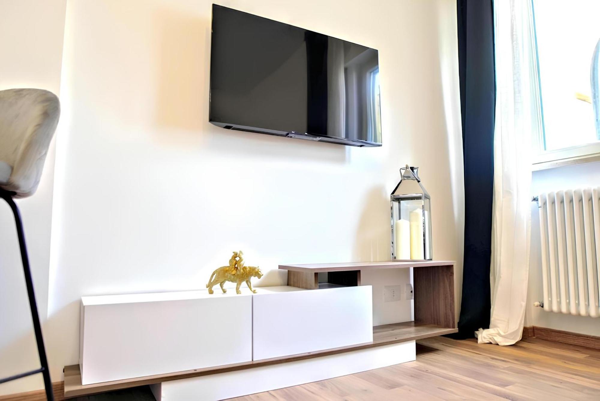Vuel Sea View House -10 Minutes From The Airport Fiumicino Apartment Exterior photo