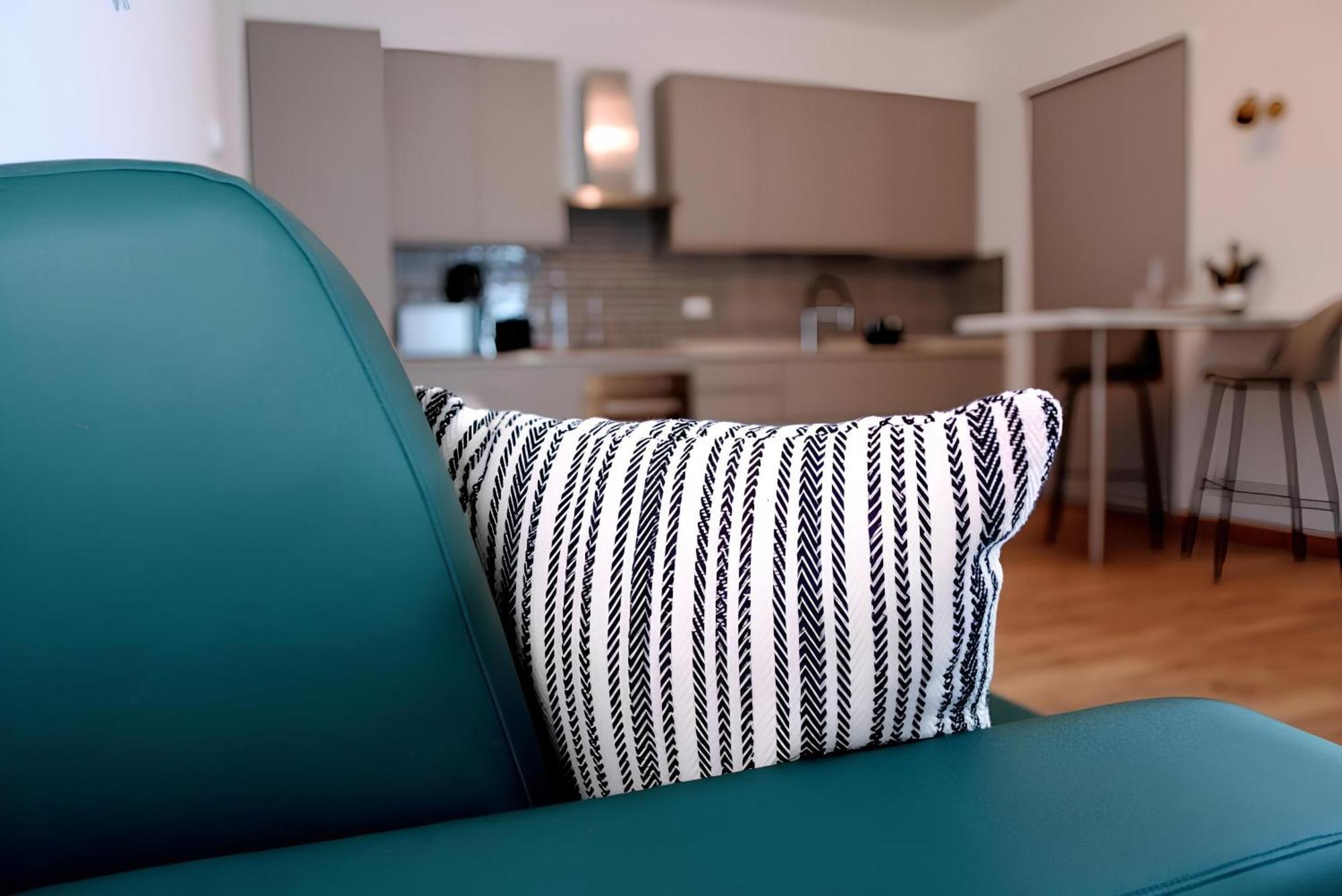 Vuel Sea View House -10 Minutes From The Airport Fiumicino Apartment Exterior photo